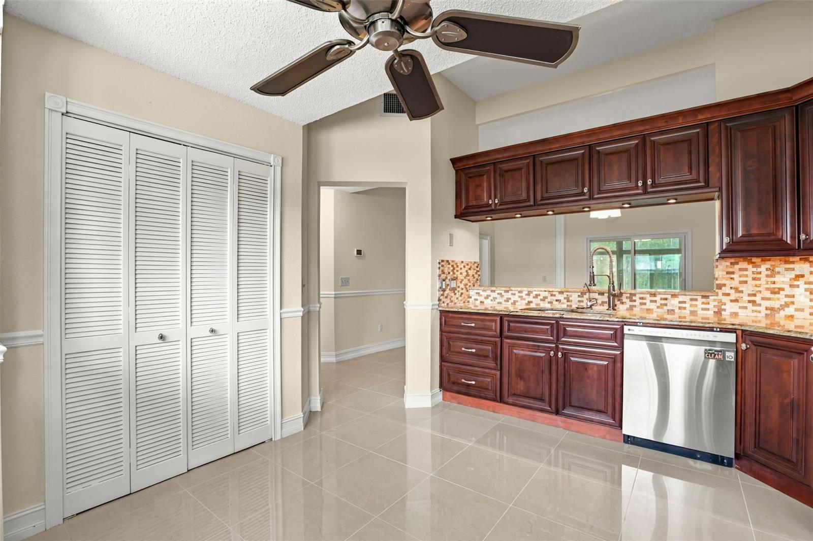5332 DORRINGTON LANE, Orlando, FL 32821