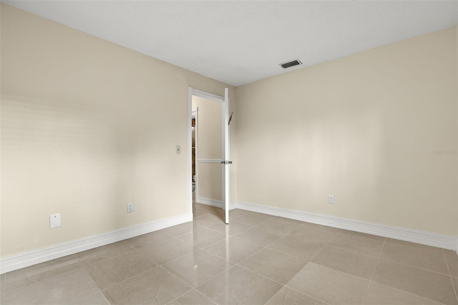 5332 DORRINGTON LANE, Orlando, FL 32821
