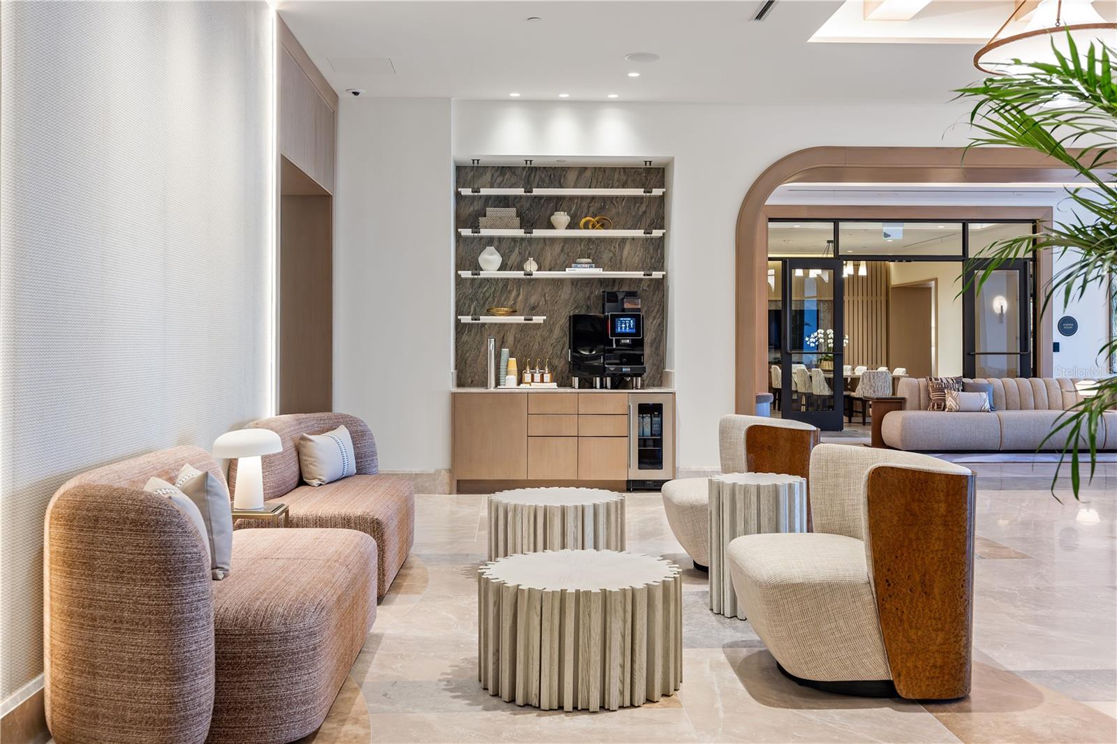 Florian Park Amenities: A Welcomed Arrival. The stage is set for your much-anticipated entrance. A porte-cochere will lead to the open-air lobby, staffed 24/7, so theres always someone to welcome you home. Youll delight in the instantly impressive space which features your Residential Services reception area, the residents lounge, inspired workspaces, flex rooms for events and a coffee bar.