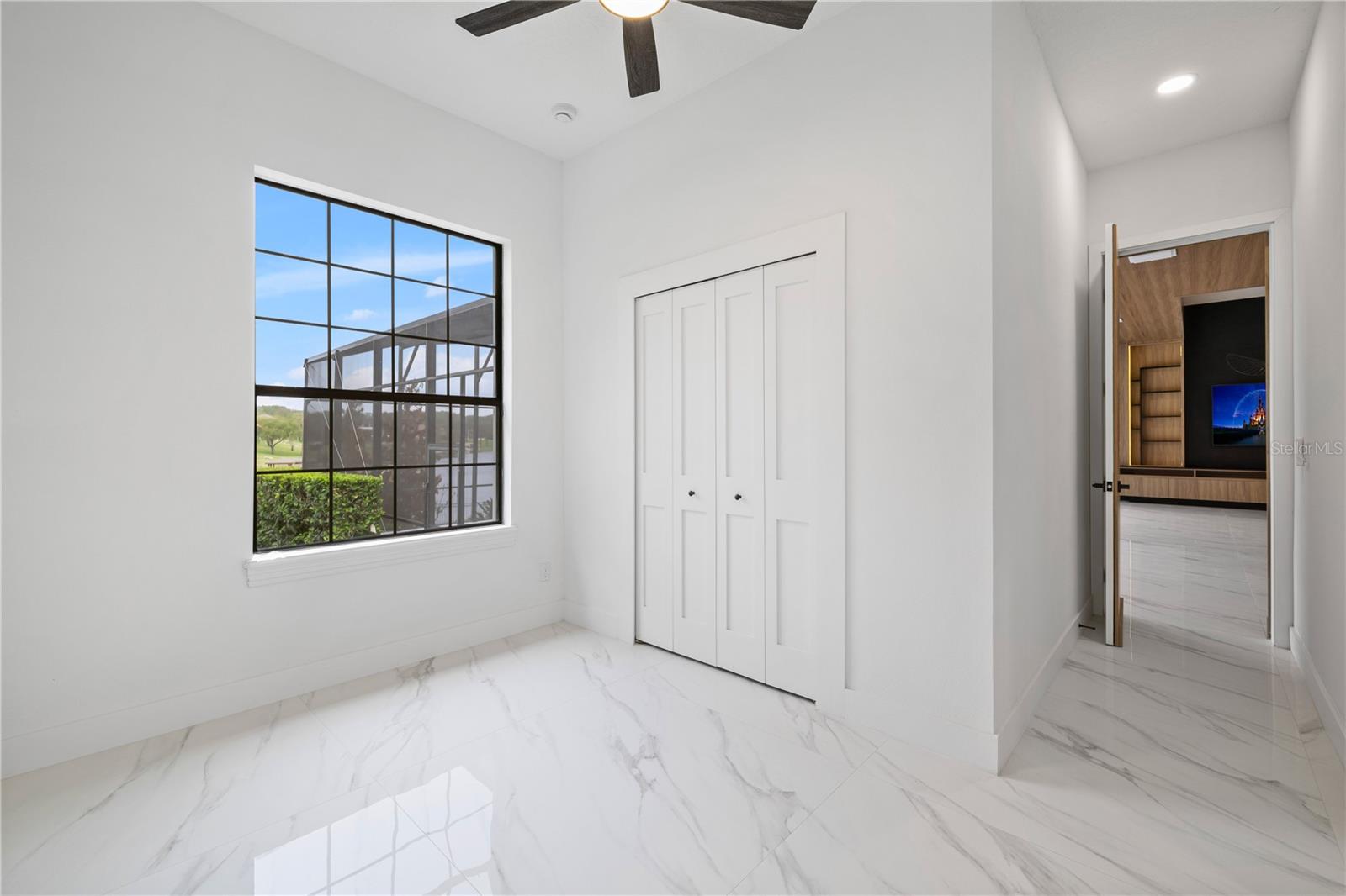 812 JOHNS POINT DRIVE, Oakland, FL 34787