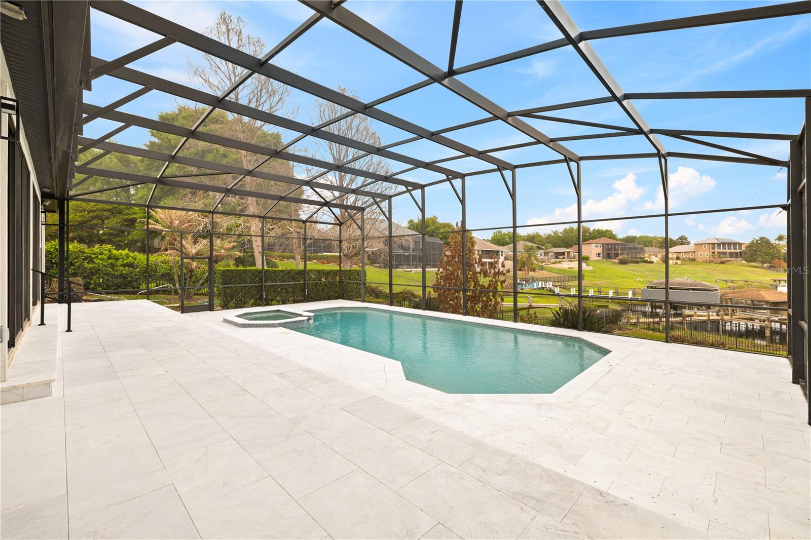 812 JOHNS POINT DRIVE, Oakland, FL 34787