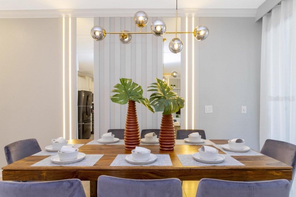 986 SPLASH SHOT PLACE, Davenport, FL 33896