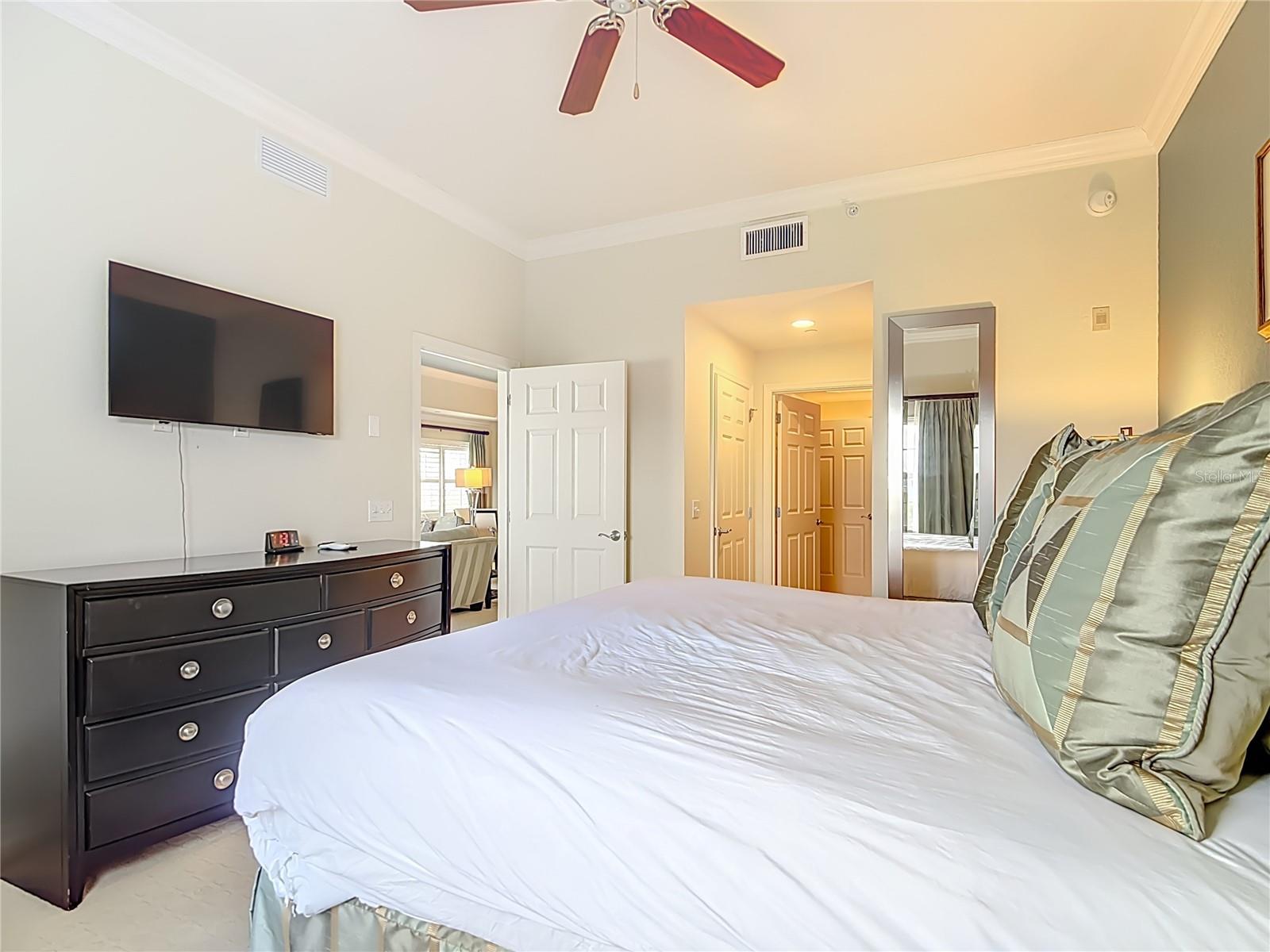 1116 SUNSET VIEW CIRCLE, #304, Reunion, FL 34747