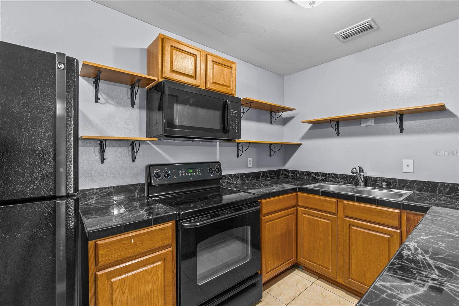 416 BANYON TREE CIRCLE, #206, Maitland, FL 32751