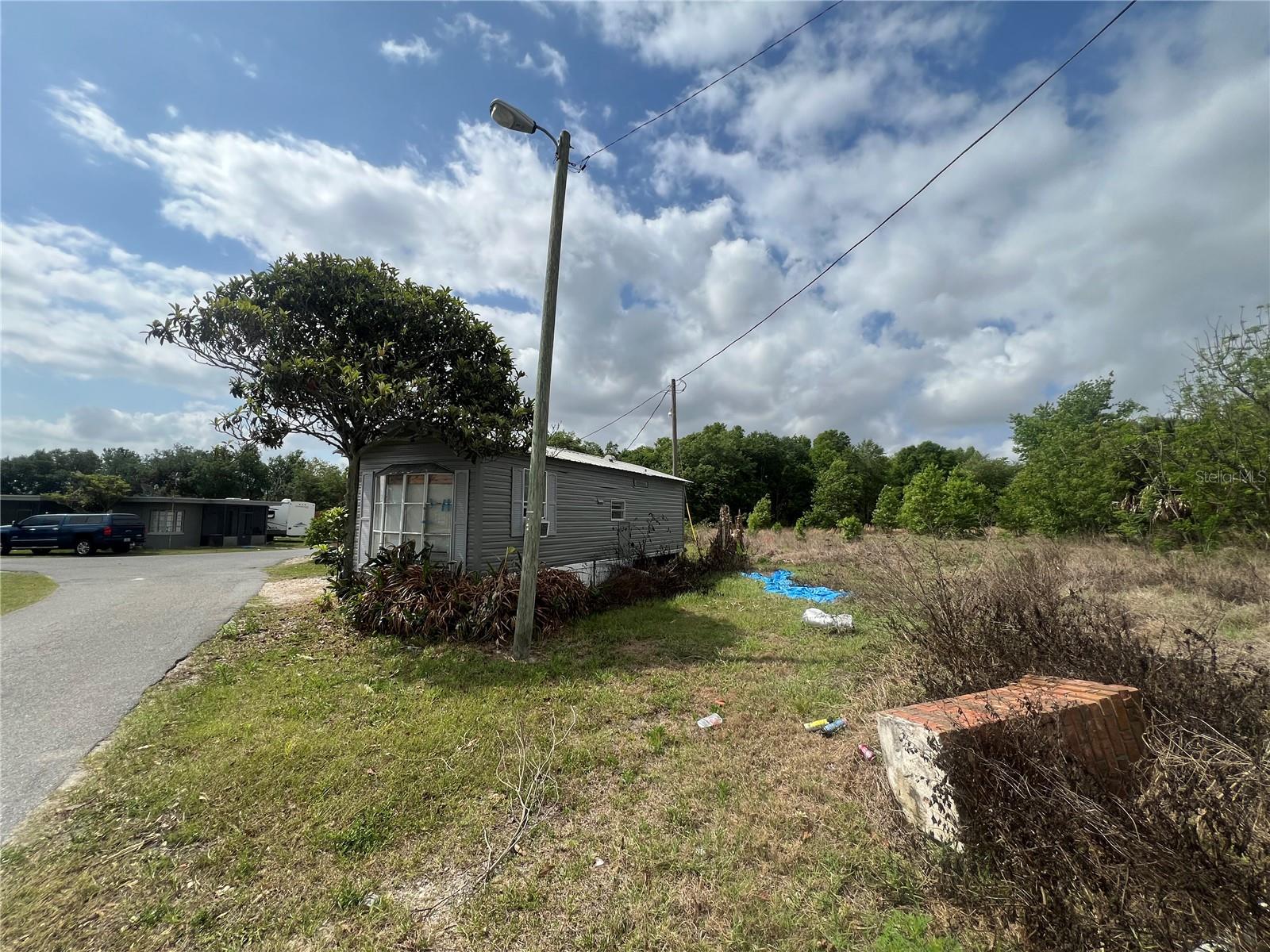 15992 W COLONIAL DRIVE, Oakland, FL 34787