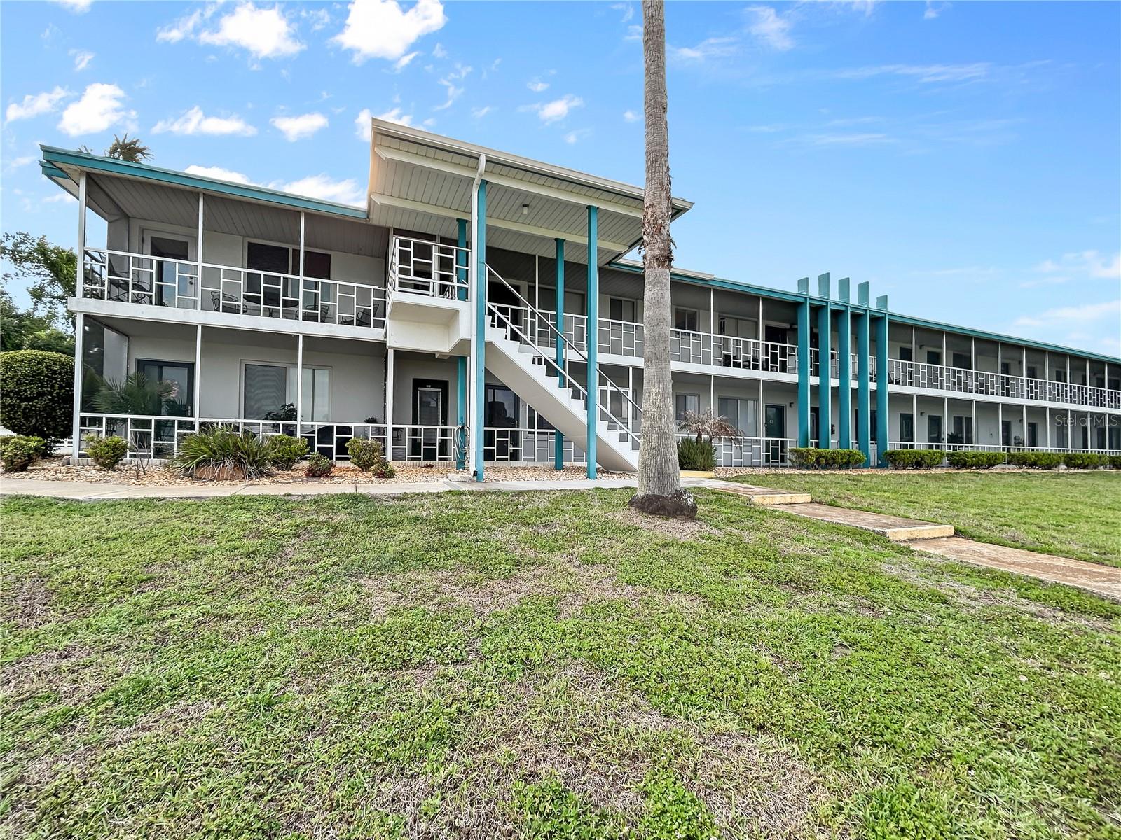 1600 W LAKE PARKER DRIVE, #C4, Lakeland, FL 33805