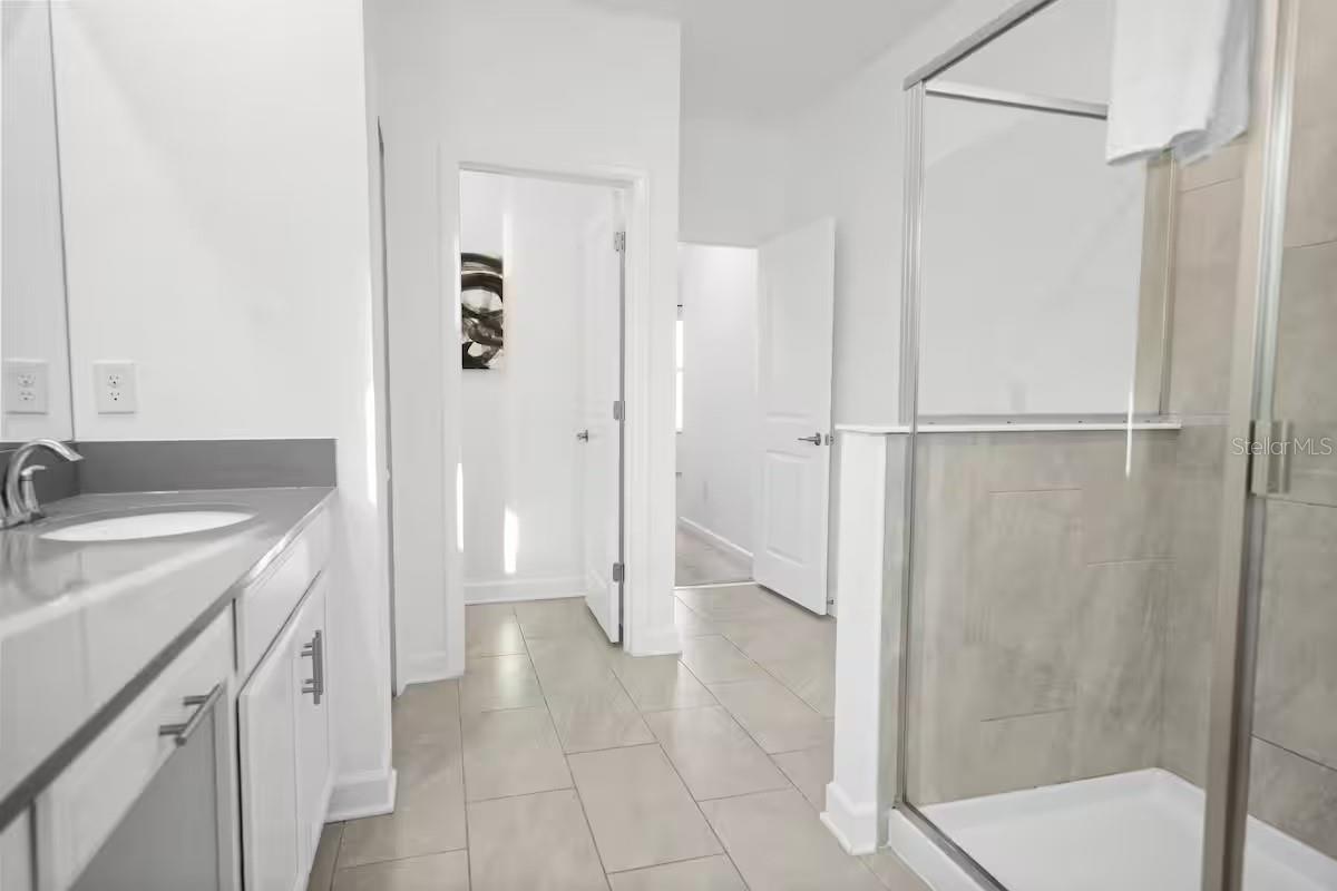 1069 LEADER STREET, Davenport, FL 33896