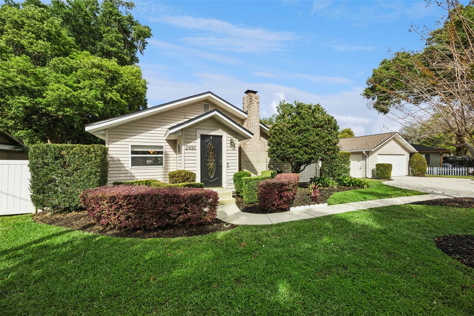 2100 MAE STREET, Orlando, FL 32806