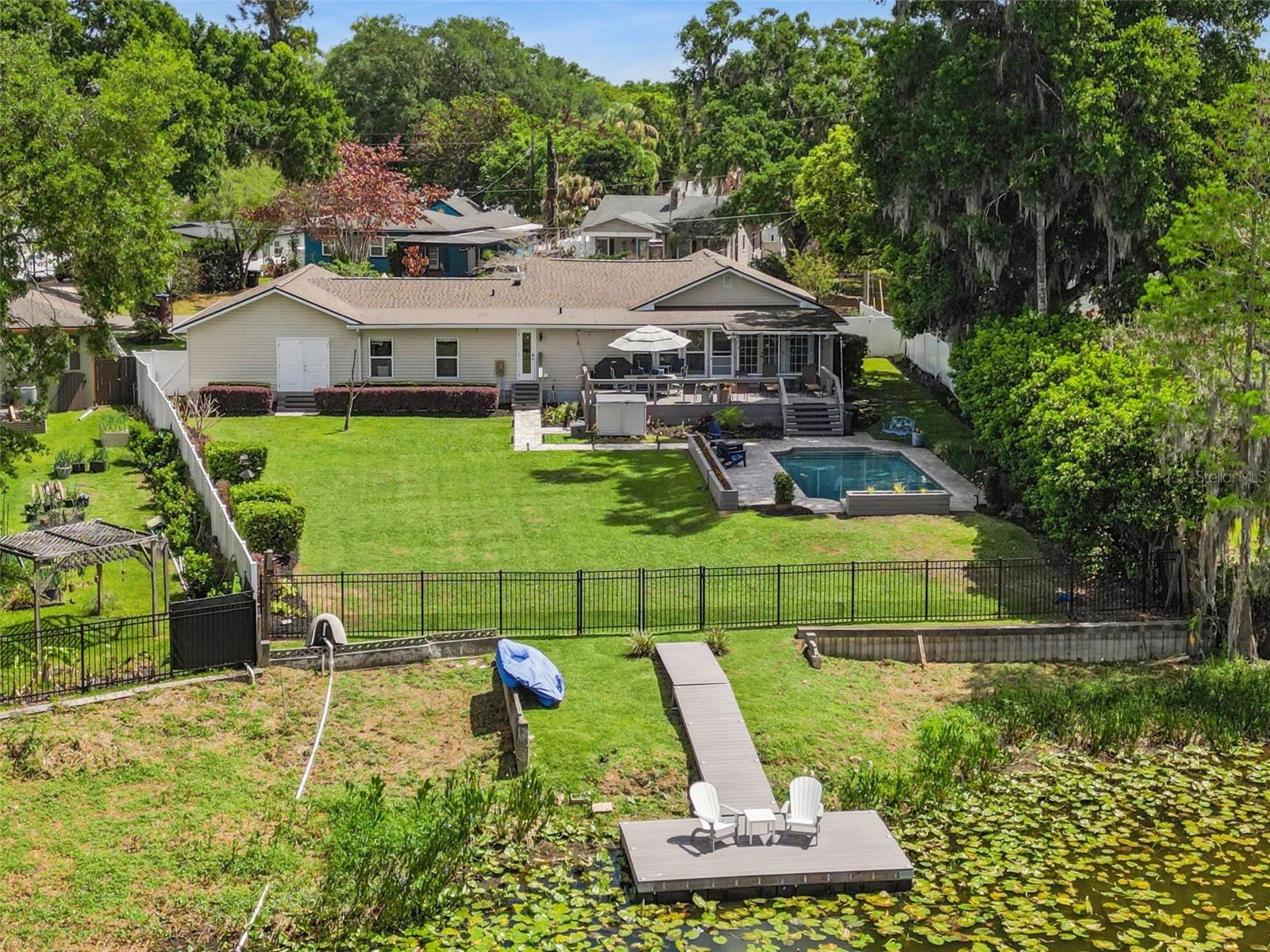 2100 MAE STREET, Orlando, FL 32806