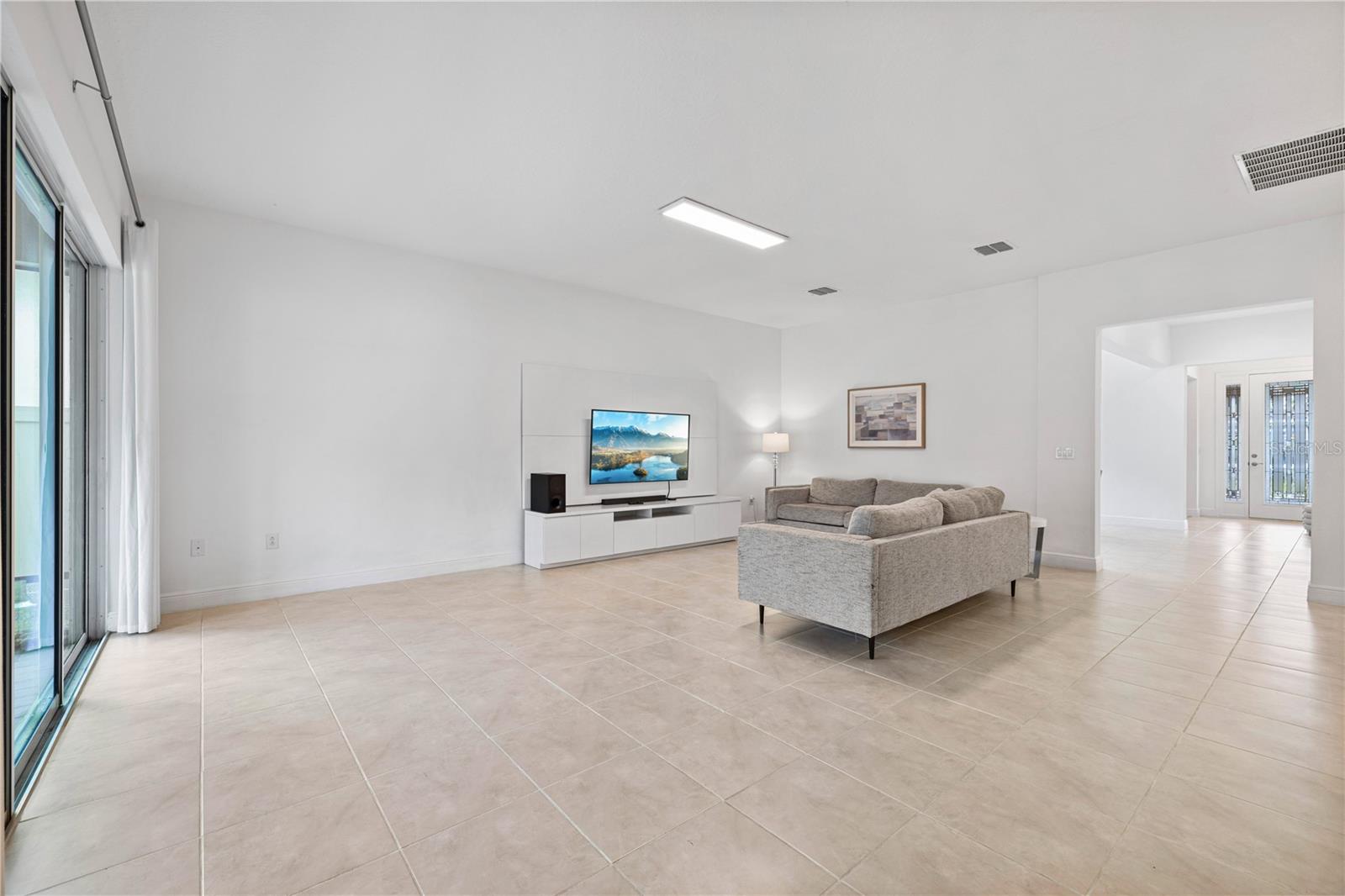 15518 HONEY MANDARIN WAY, Winter Garden, FL 34787