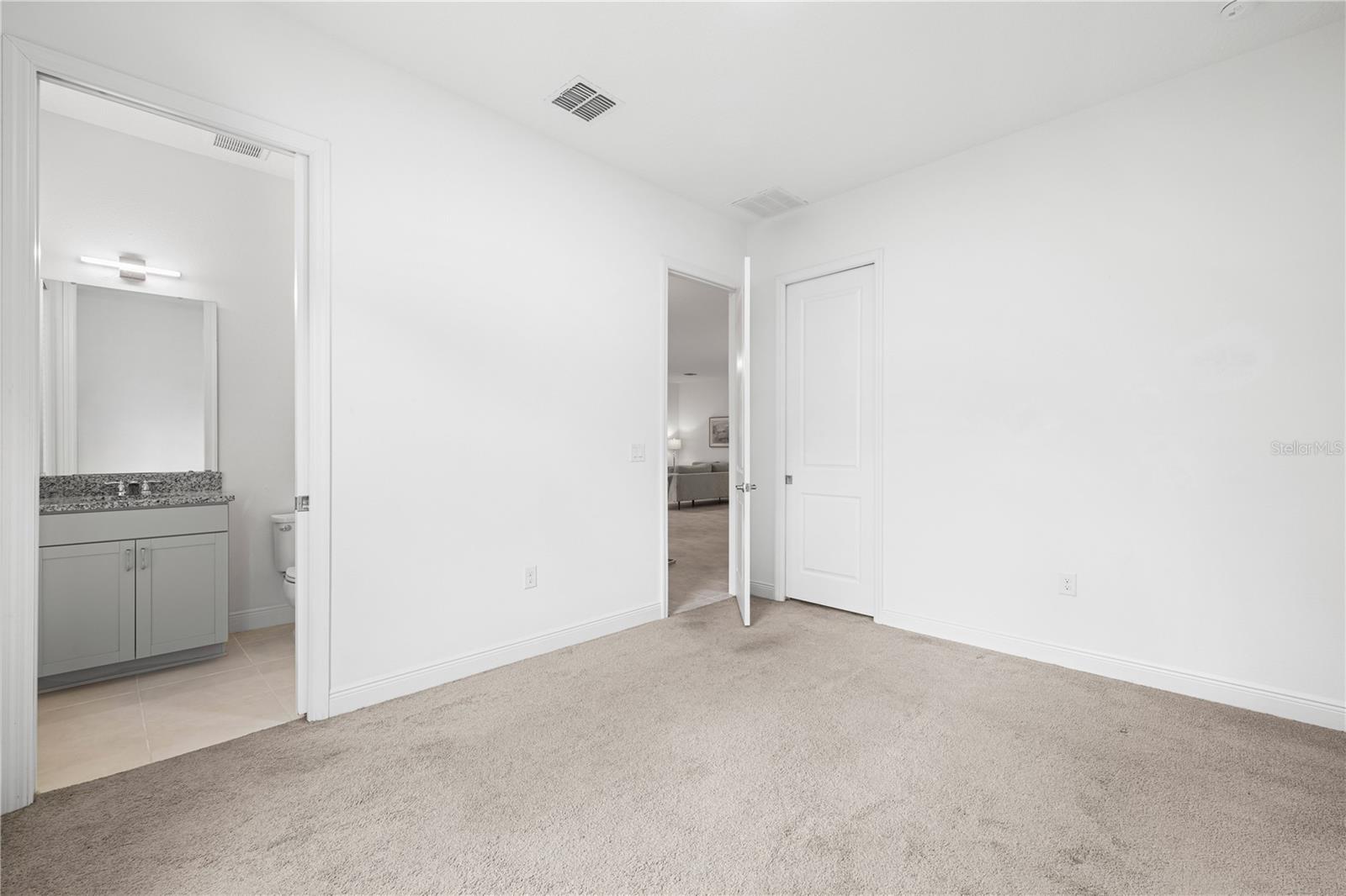 15518 HONEY MANDARIN WAY, Winter Garden, FL 34787