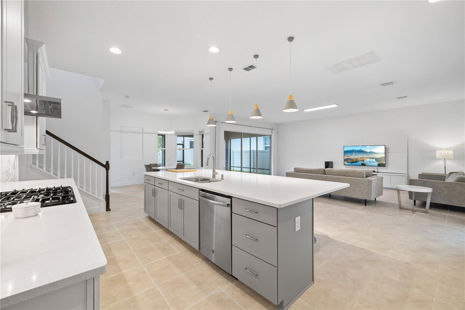 15518 HONEY MANDARIN WAY, Winter Garden, FL 34787