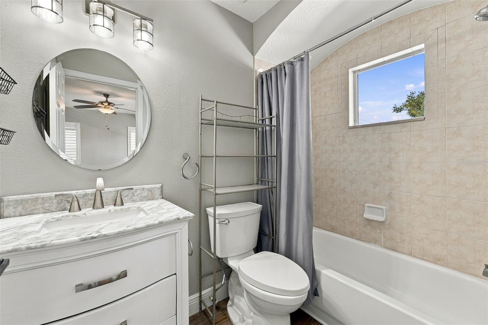 Junior suite Bathroom 2