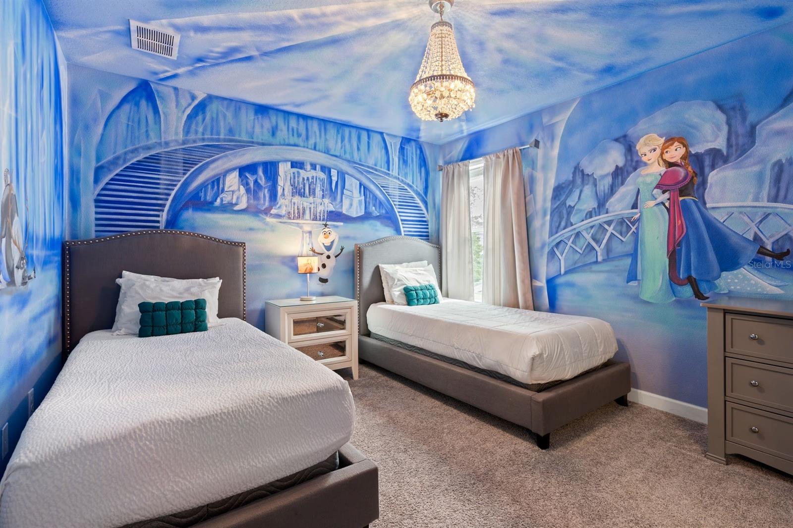 Frozen bedroom