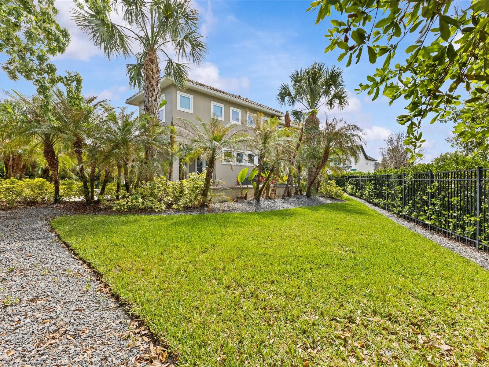 8153 BELLOW STREET, Orlando, FL 32827