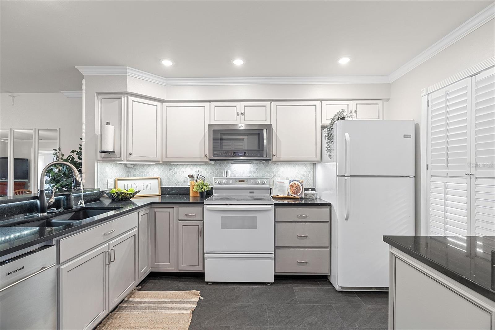 200 INTERNATIONAL DRIVE, #815, Cape Canaveral, FL 32920 200 INTERNATIONAL DRIVE, #815, Cape Canaveral, FL 32920