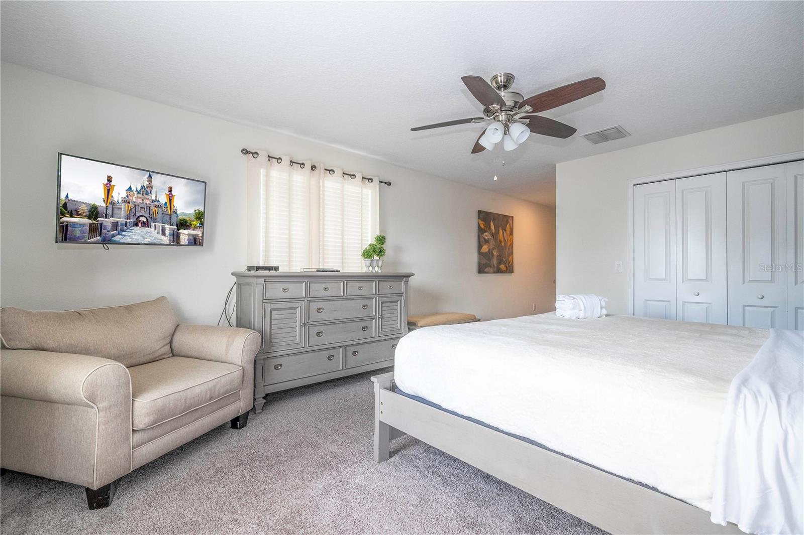 1646 MOON VALLEY DRIVE, Davenport, FL 33896