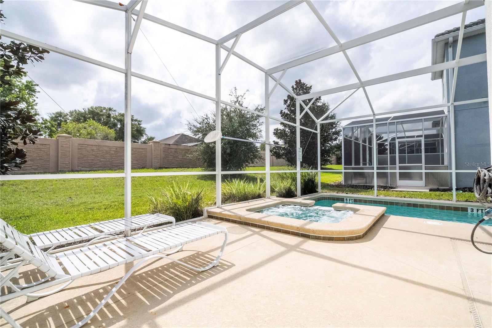 1646 MOON VALLEY DRIVE, Davenport, FL 33896