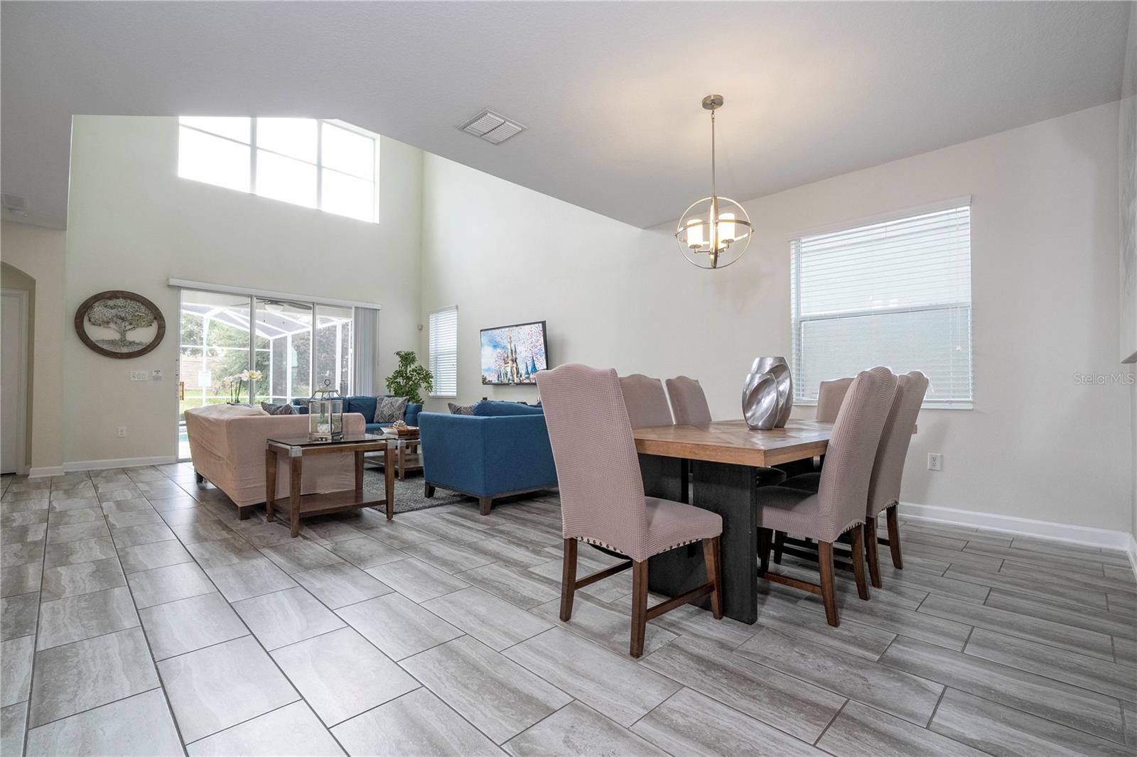 1646 MOON VALLEY DRIVE, Davenport, FL 33896