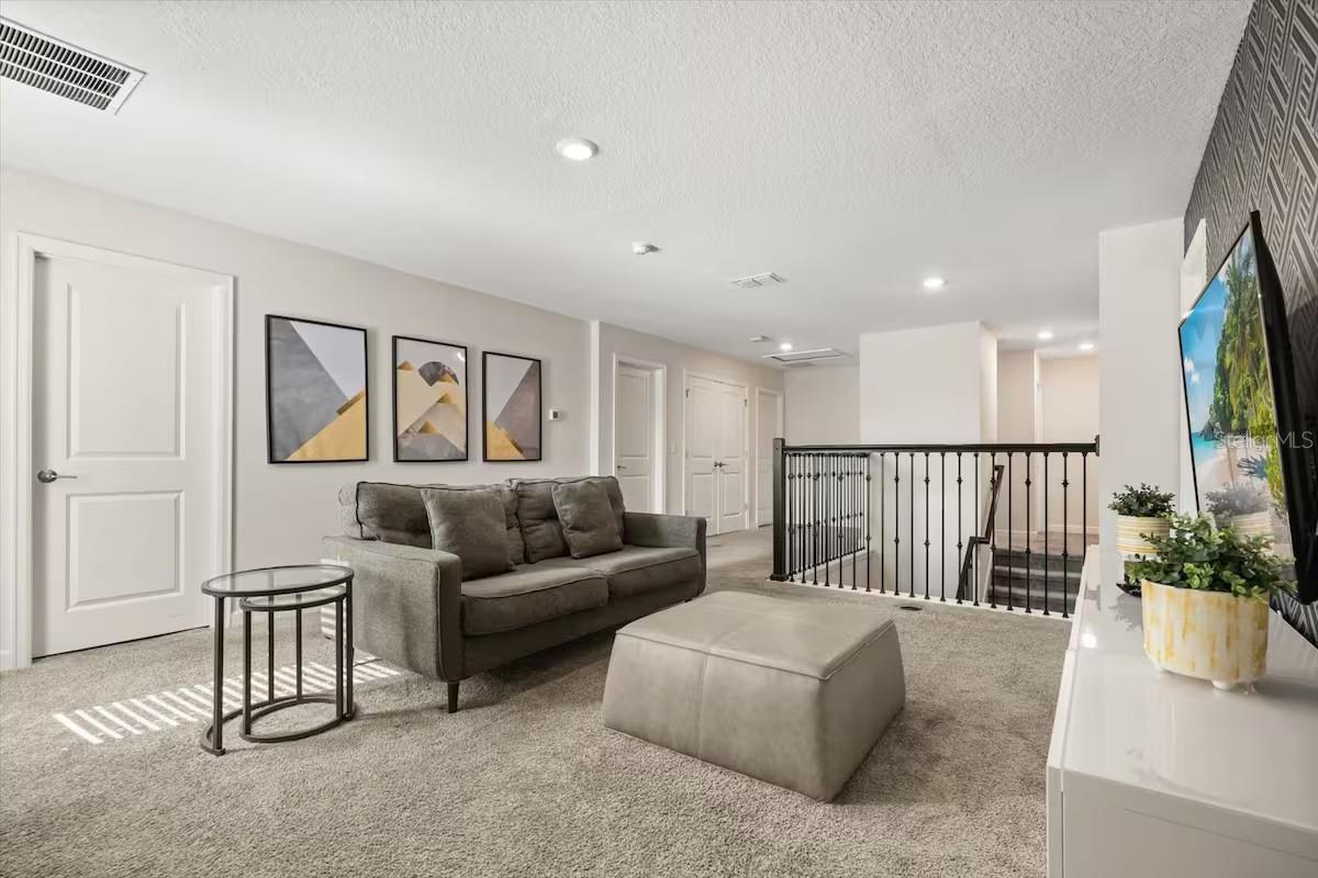 8882 CABOT CLIFFS DRIVE, Davenport, FL 33896