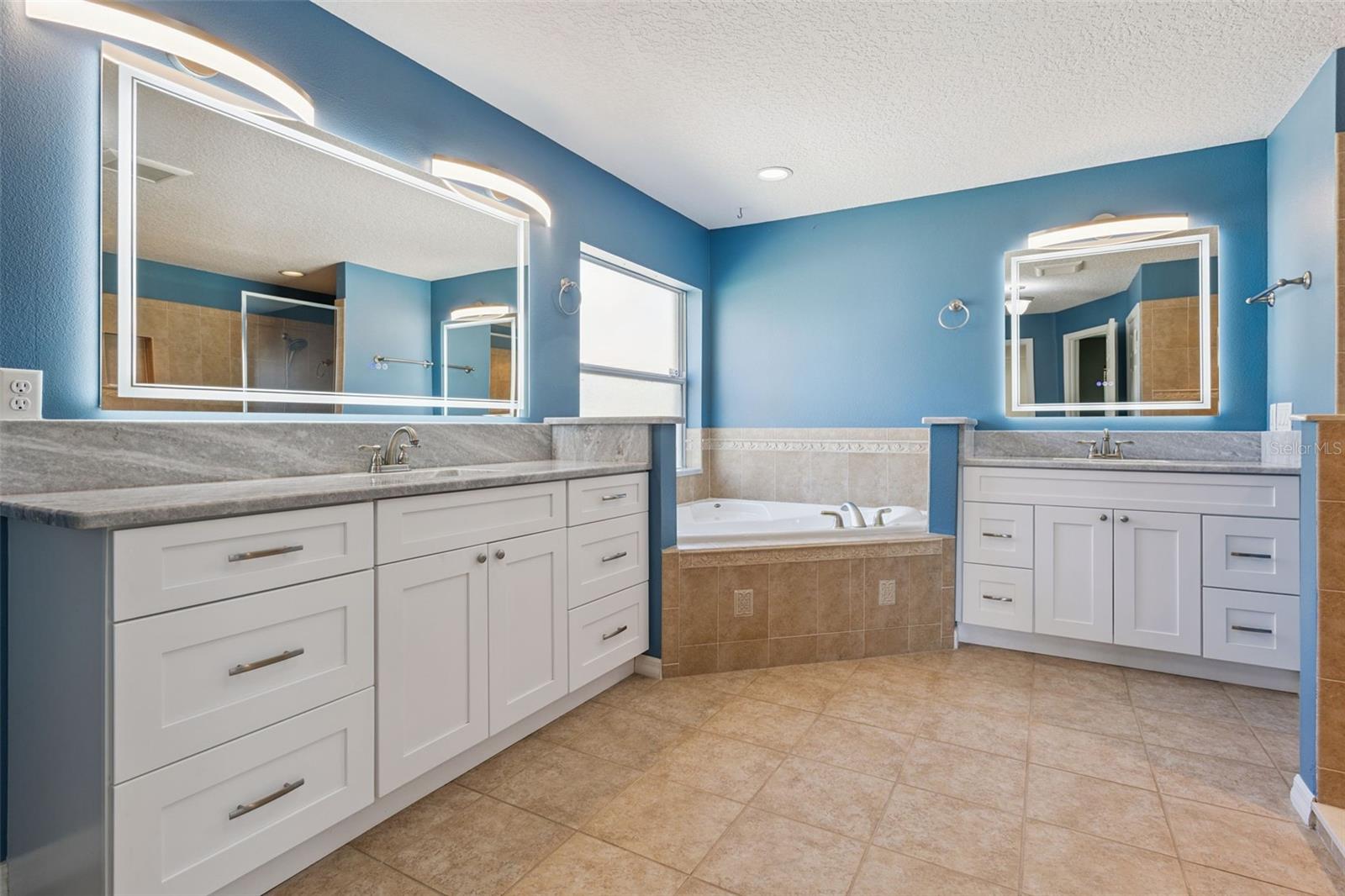 31038 FAIRVISTA DRIVE, Tavares, FL 32778