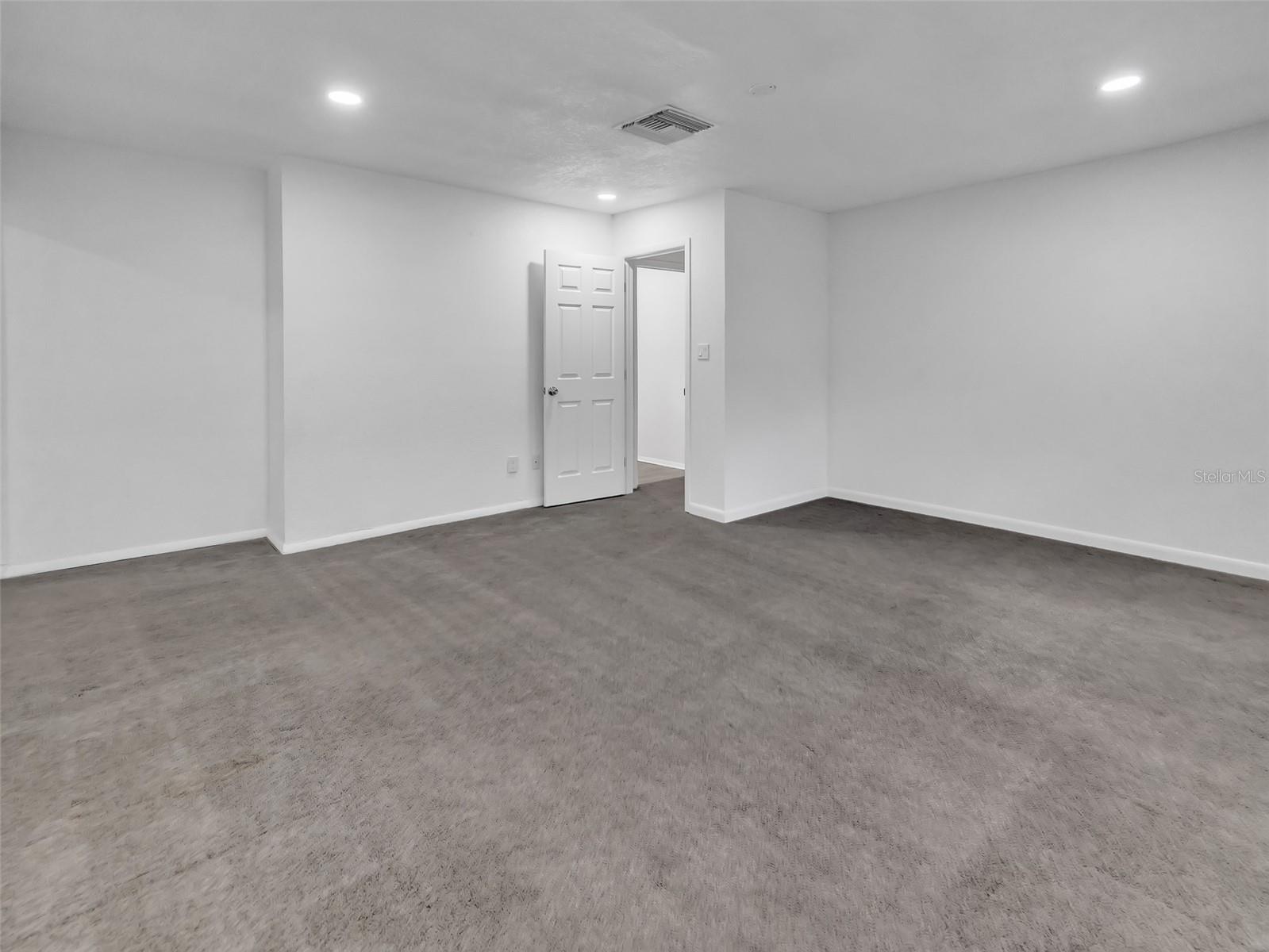 2600 EUSTON ROAD, Winter Park, FL 32789