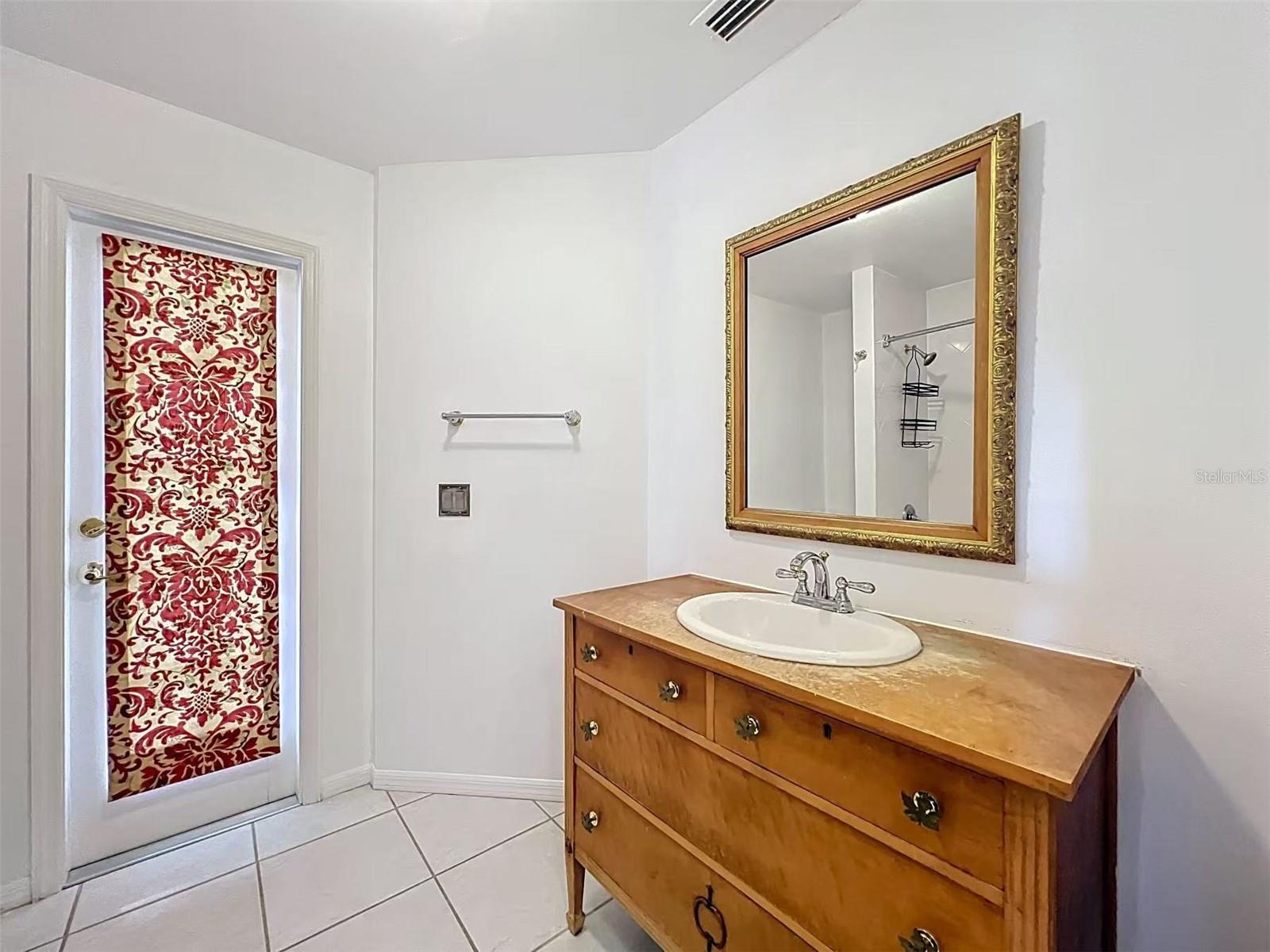 9144 GALLEON COURT, Orlando, FL 32819