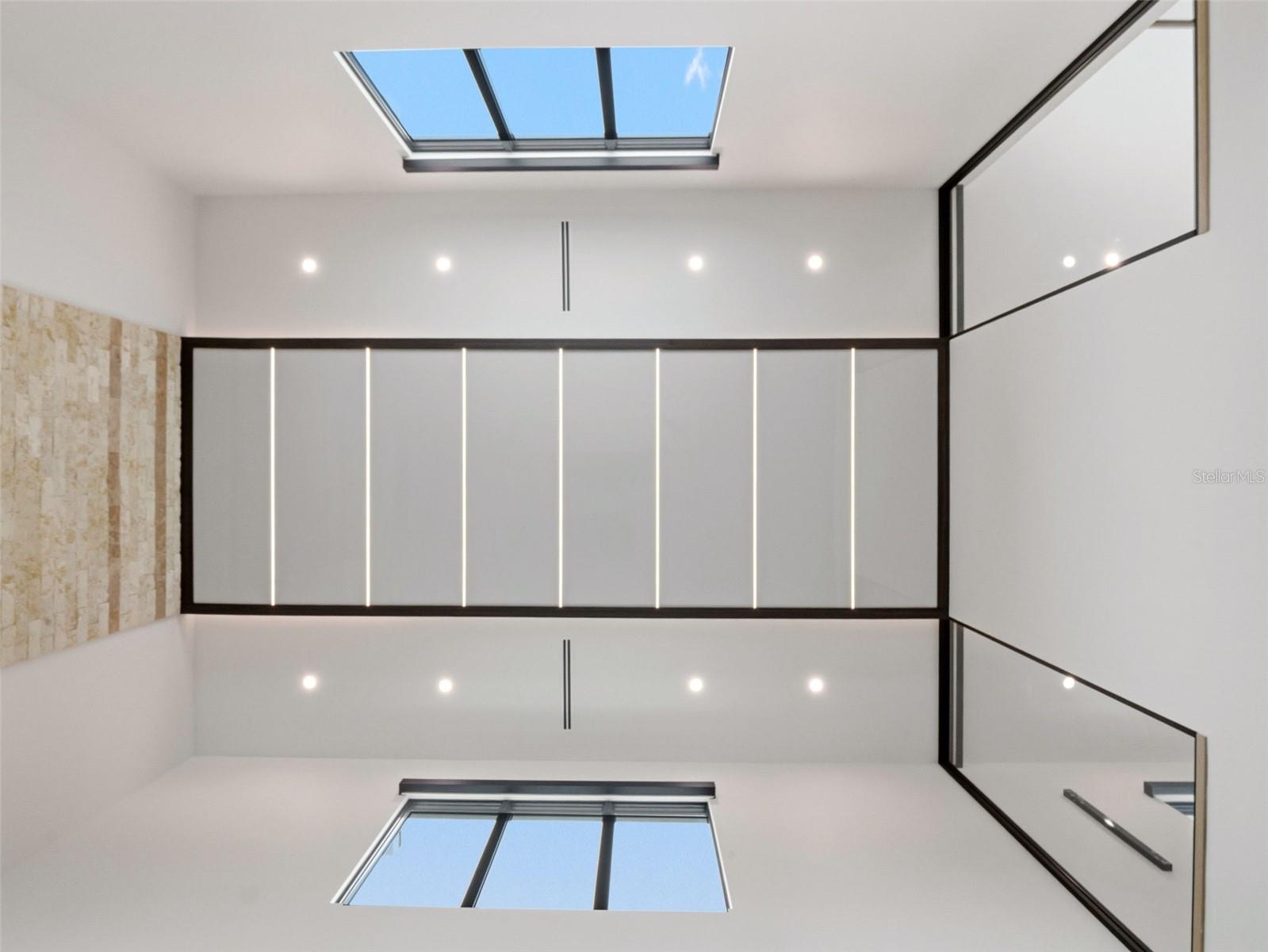 Ceiling Detail