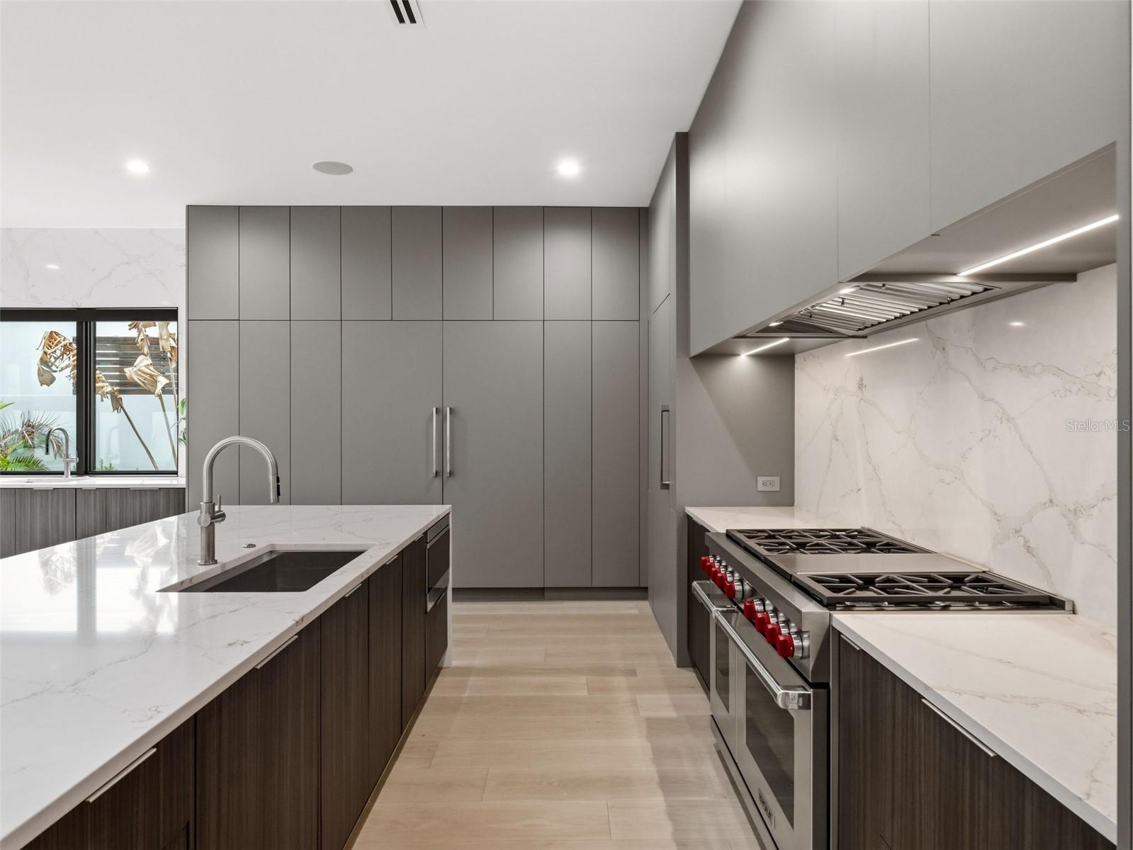 Gourmet Kitchen
