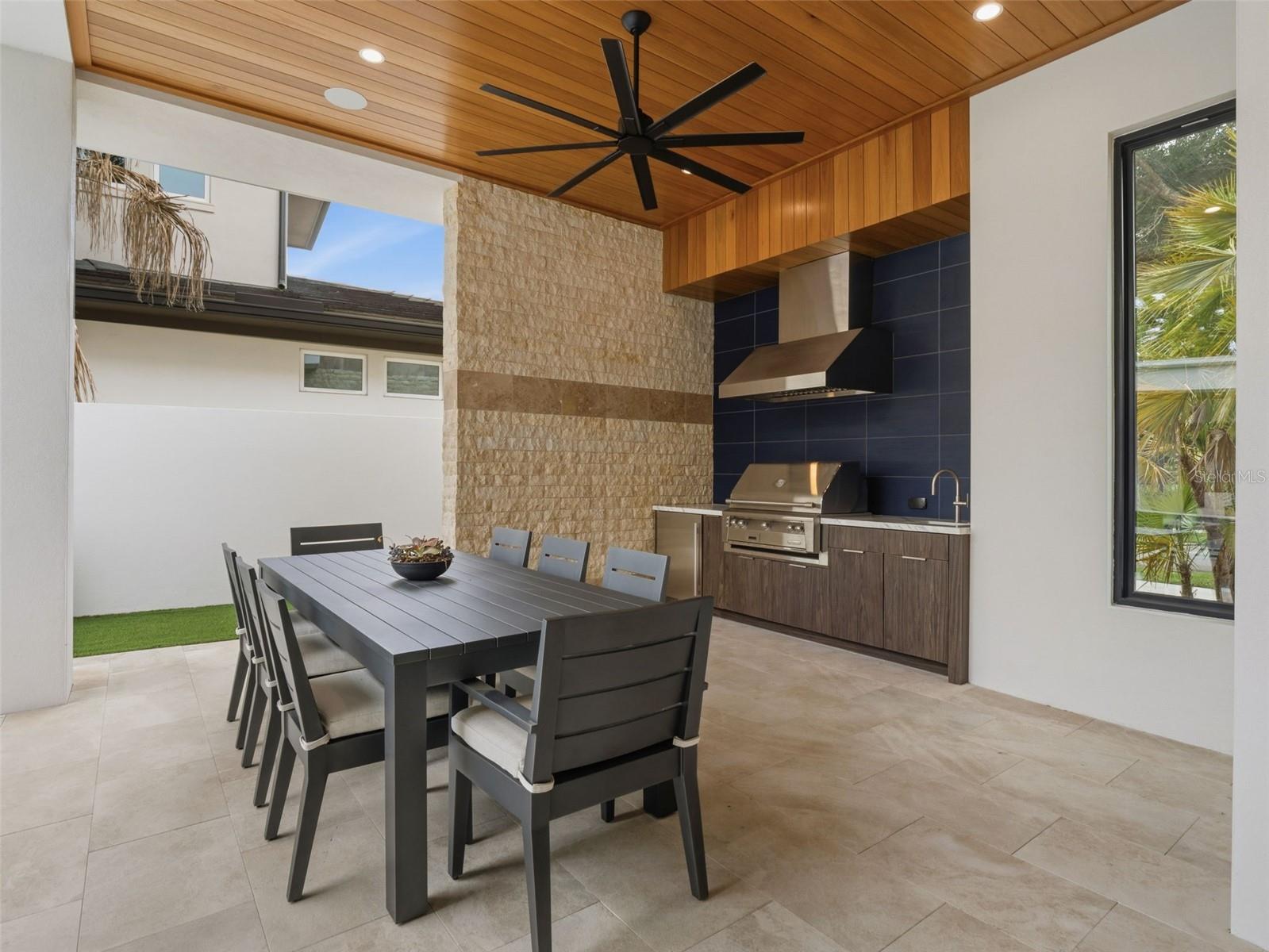 Summer Kitchen