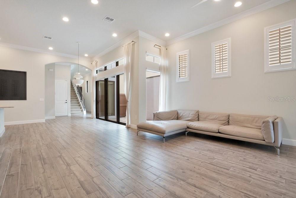 8394 VIA VITTORIA WAY, Orlando, FL 32819