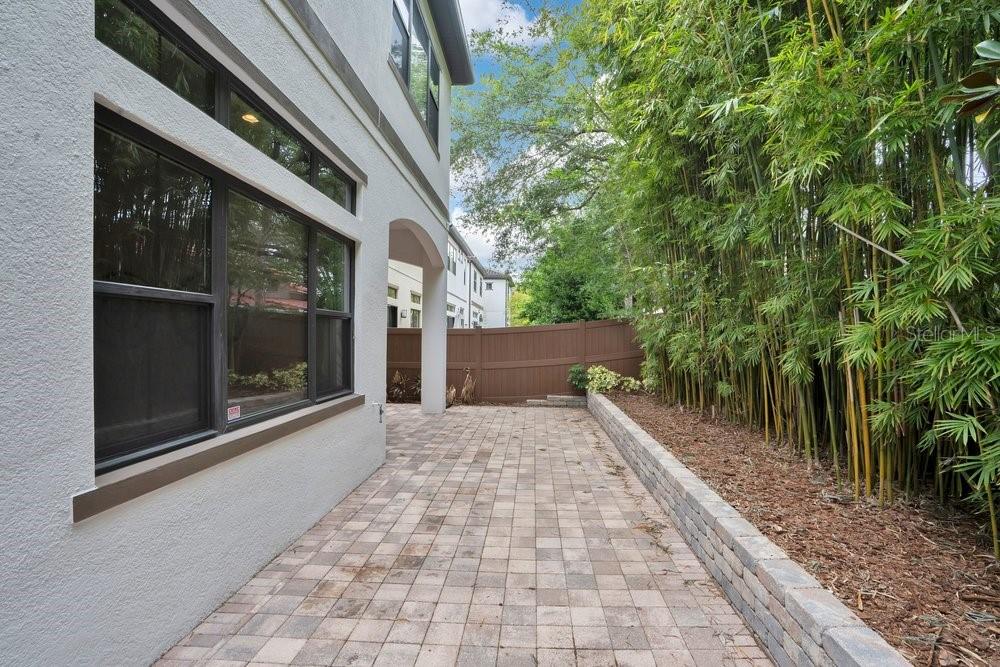 8394 VIA VITTORIA WAY, Orlando, FL 32819