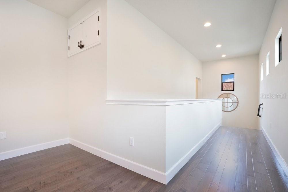 8394 VIA VITTORIA WAY, Orlando, FL 32819