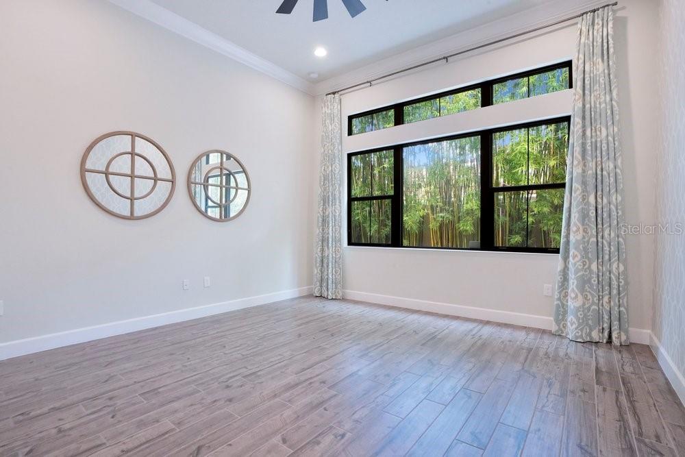 8394 VIA VITTORIA WAY, Orlando, FL 32819