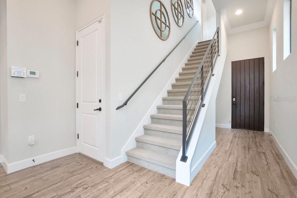 8394 VIA VITTORIA WAY, Orlando, FL 32819