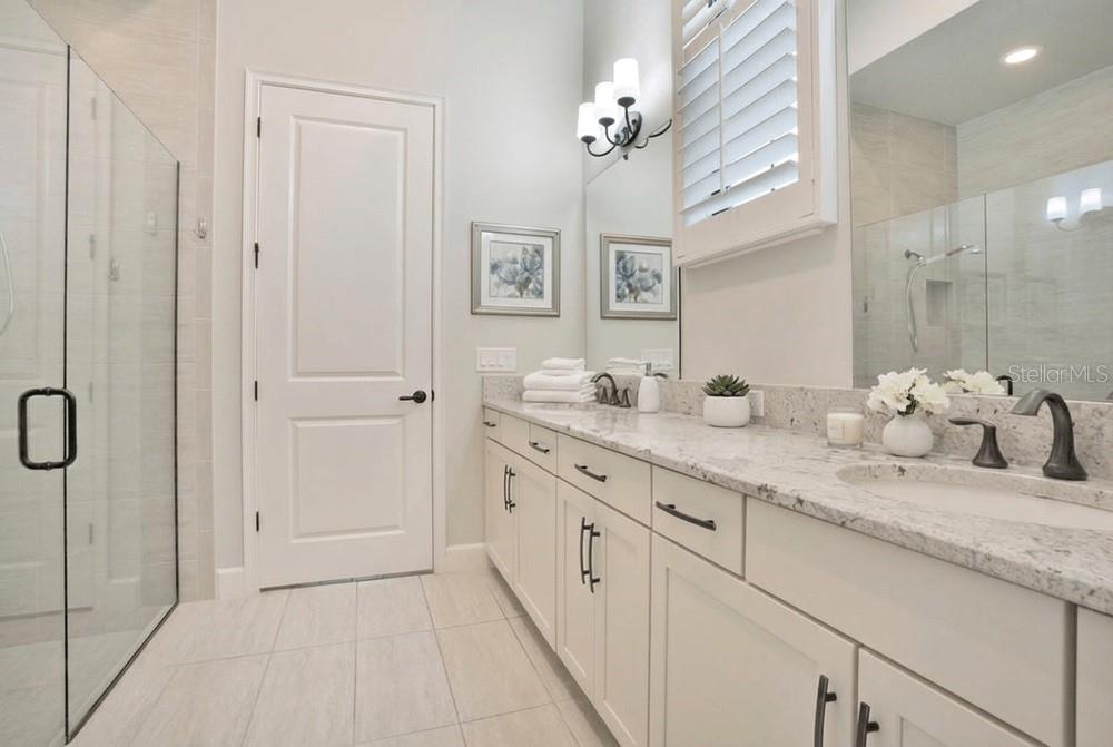8394 VIA VITTORIA WAY, Orlando, FL 32819
