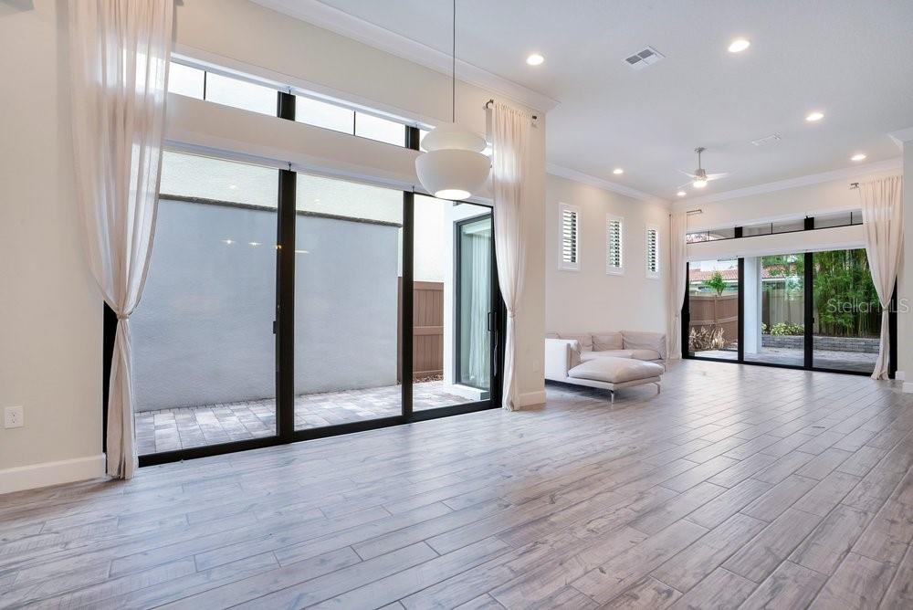 8394 VIA VITTORIA WAY, Orlando, FL 32819