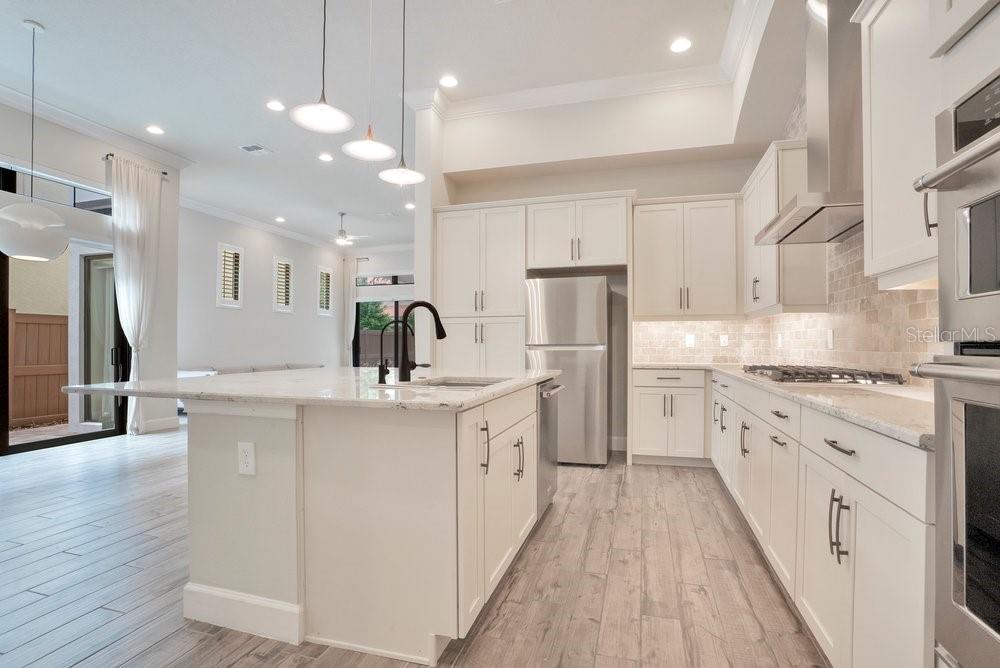 8394 VIA VITTORIA WAY, Orlando, FL 32819