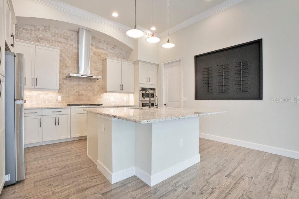 8394 VIA VITTORIA WAY, Orlando, FL 32819