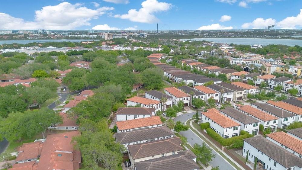 8394 VIA VITTORIA WAY, Orlando, FL 32819