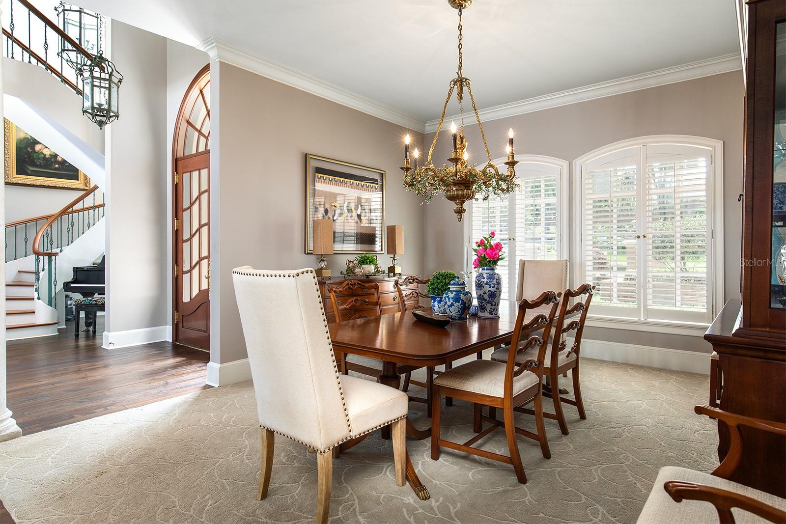 Elegant formal dining and plenty of space for larger gatherings.