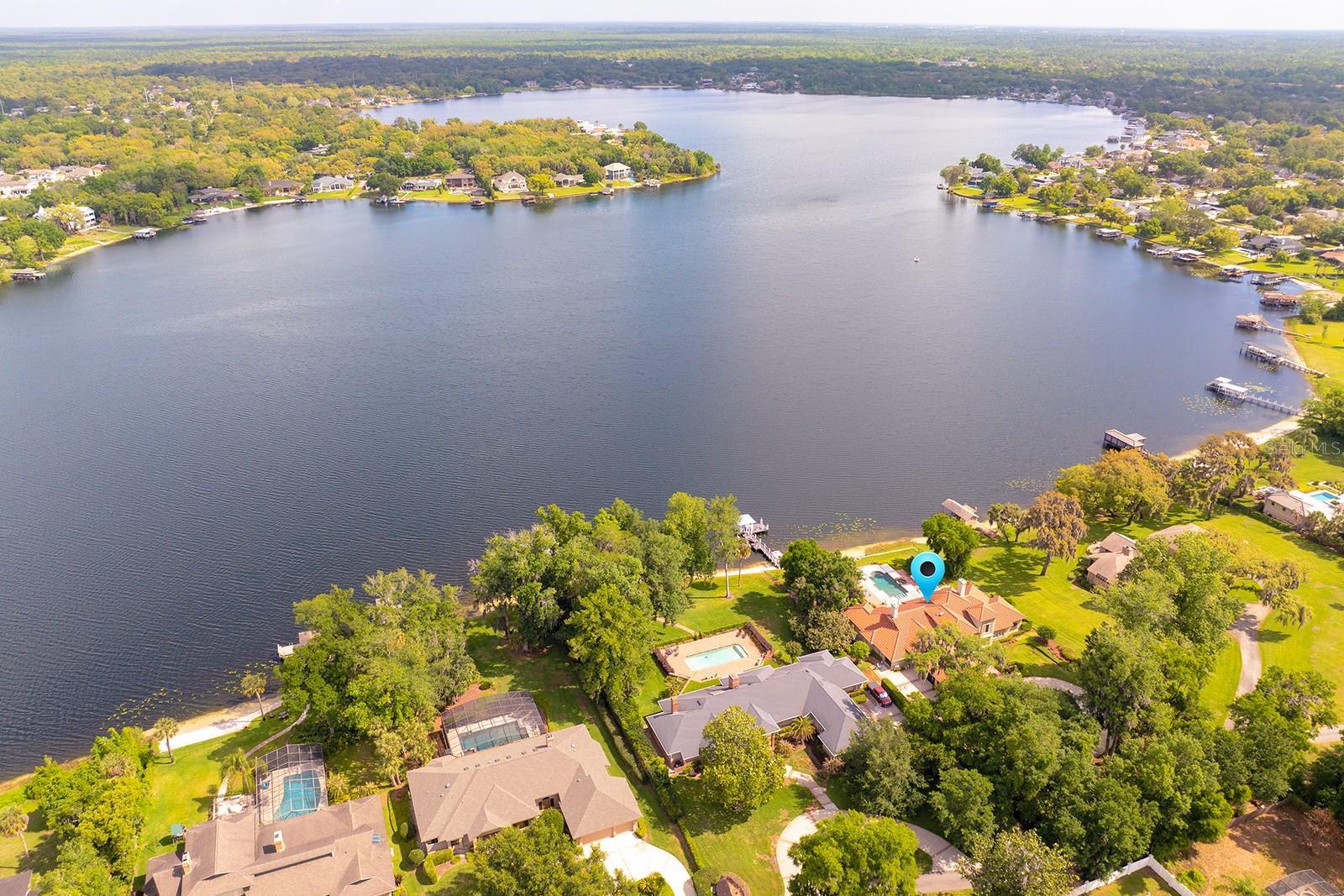 CRUISNG THE WATERWAYS of the MAJESTIC SPRING FED LAKE BRANTLEY await you.