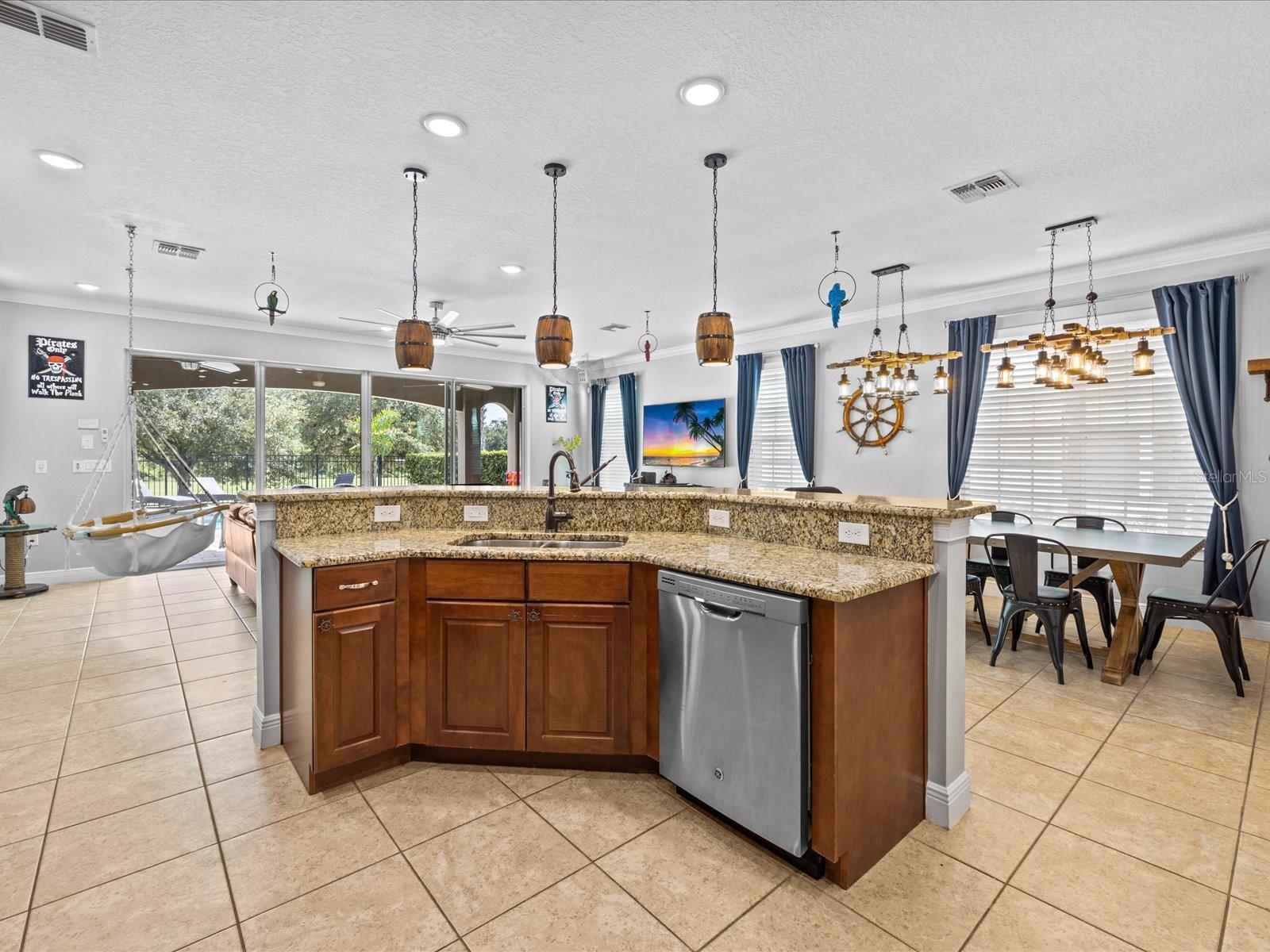 761 DESERT MOUNTAIN COURT, Kissimmee, FL 34747