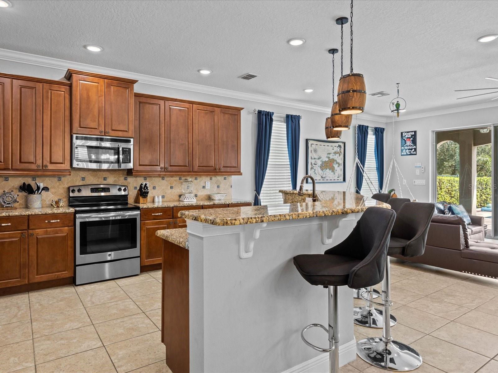 761 DESERT MOUNTAIN COURT, Kissimmee, FL 34747
