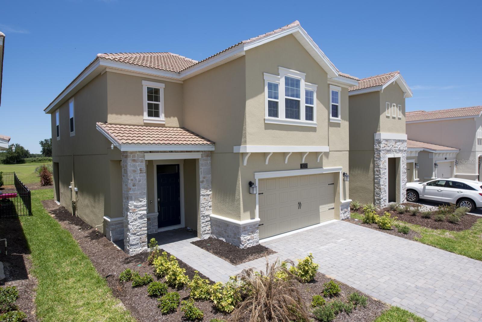 1037 BLACKWOLF RUN ROAD, Davenport, FL 33896
