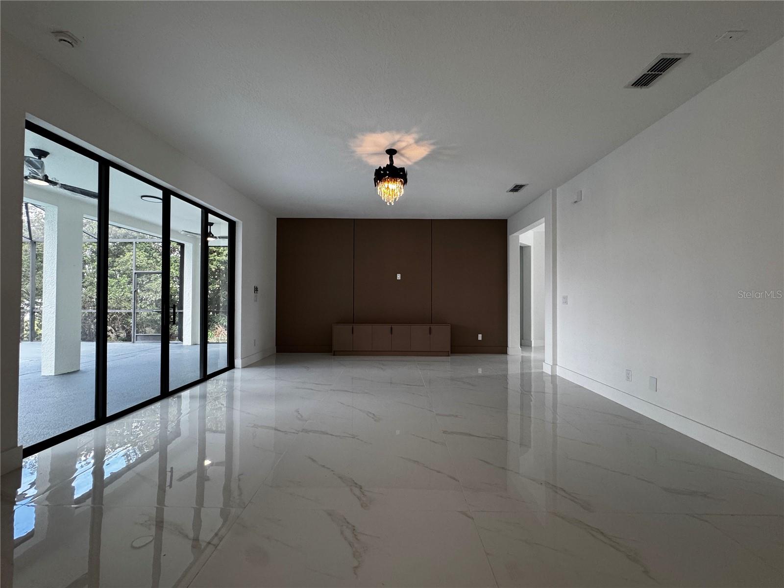 219 LARGOVISTA DRIVE, Oakland, FL 34787