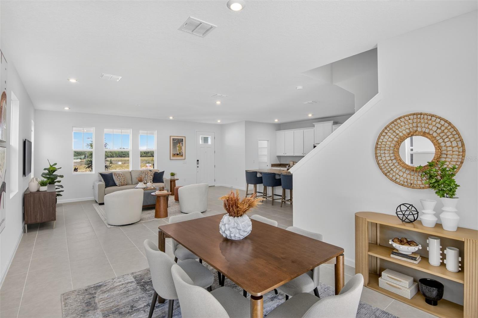 Rainwood Grayton Model Dining Room