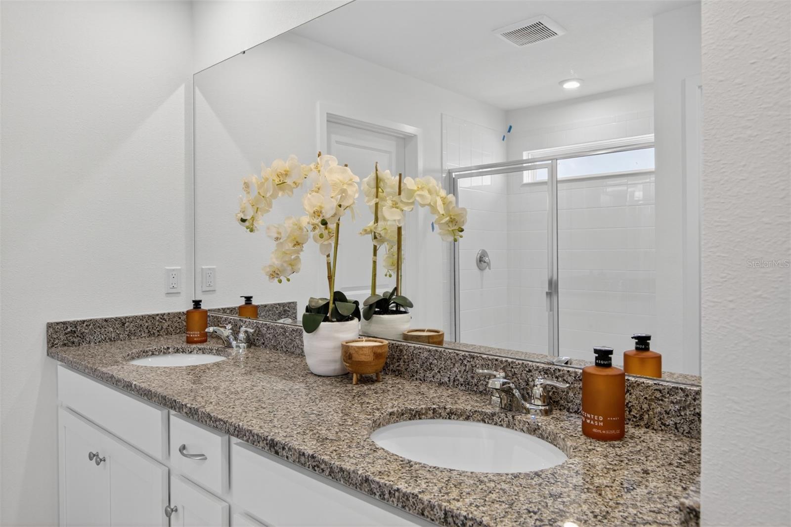 Rainwood Grayton Model Primary Bathroom