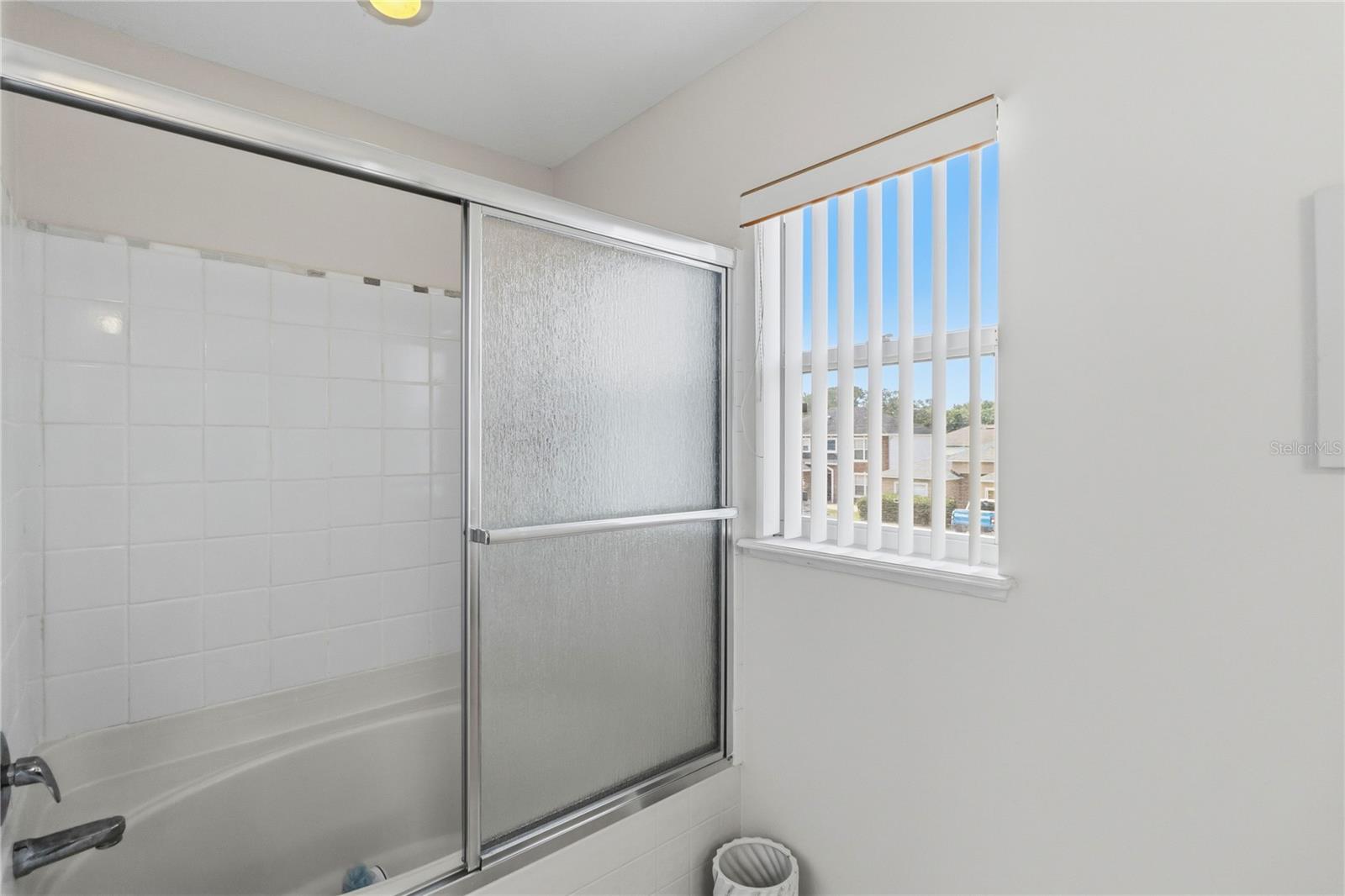 122 CARMEL BAY DRIVE, Sanford, FL 32771