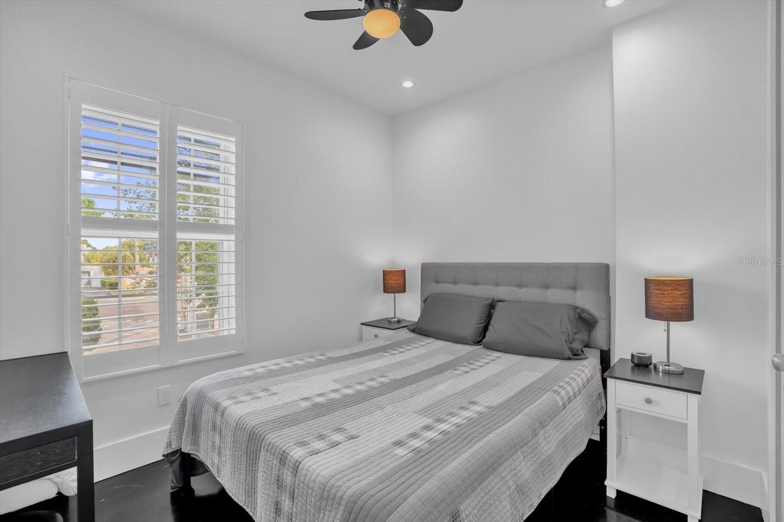 726/720 N PENNSYLVANIA AVENUE, Winter Park, FL 32789